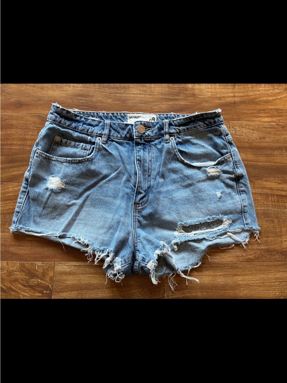 GARAGE FESTIVAL Womens Juniors Denim Blue Distressed Cut-Off Raw Hem Shorts Sz 9
